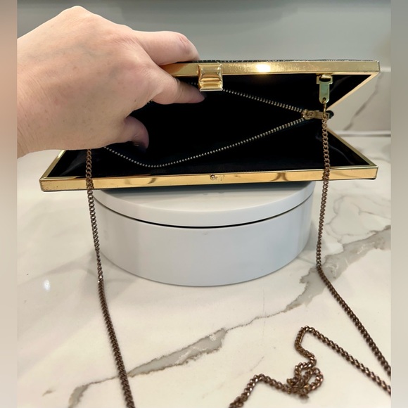 Vintage Ideal - Black Patent Leather, Lizard-Skin-Embossed Clutch/Purse EUC - Picture 12 of 17